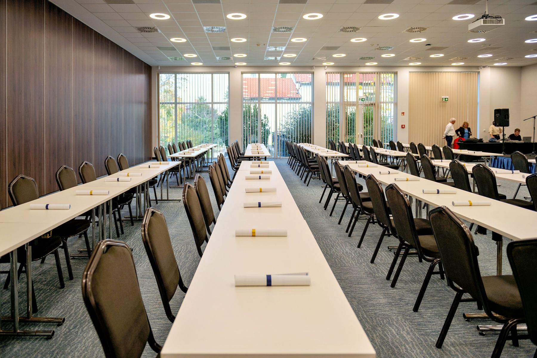 Megh&iacute;v&oacute; 2024. k&ouml;zgyűl&eacute;s