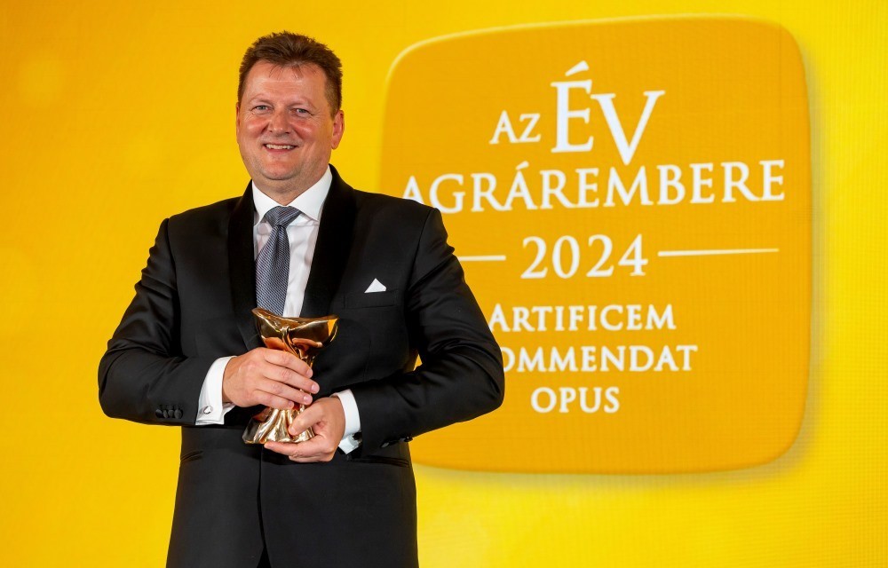 F&uuml;lep Zsolt az "&Eacute;v agr&aacute;rembere"