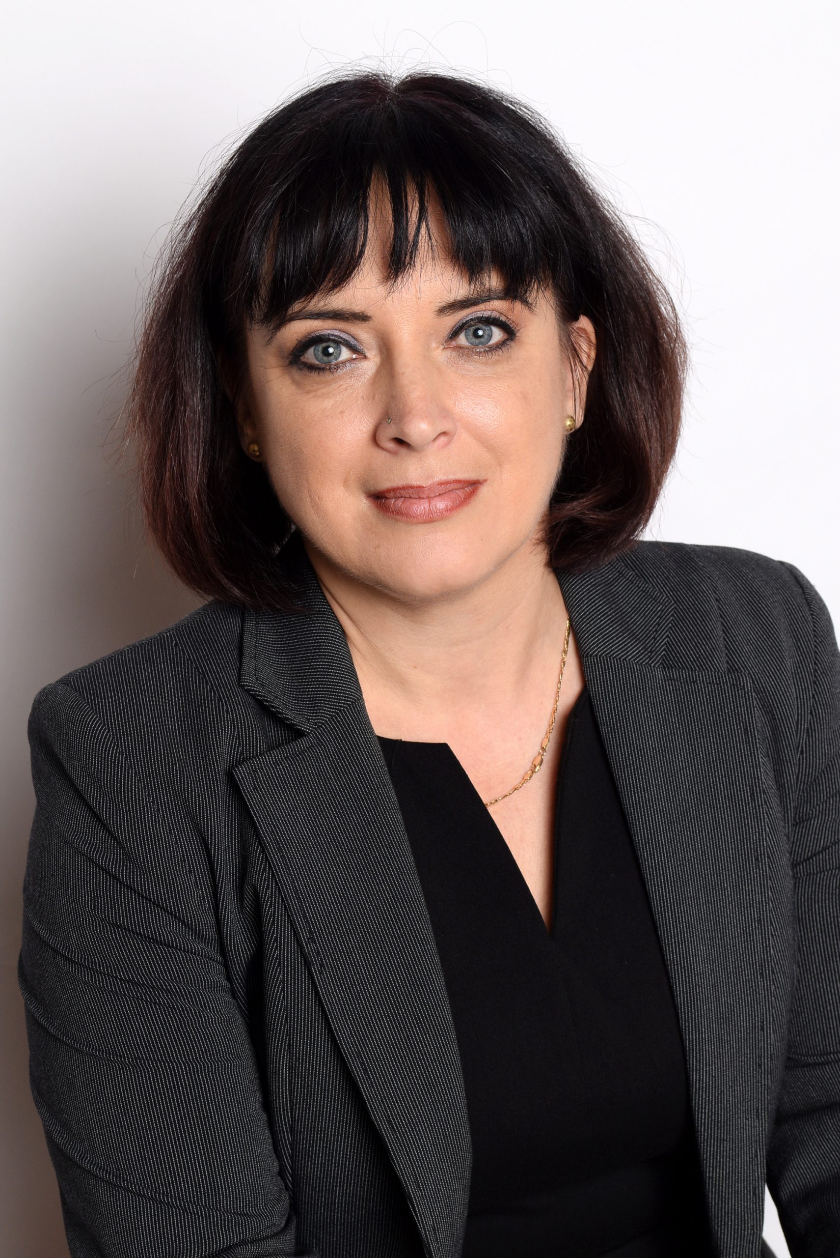 Gutti Gabriella-marketing - kommunik&aacute;ci&oacute;, sajt&oacute;kapcsolatok